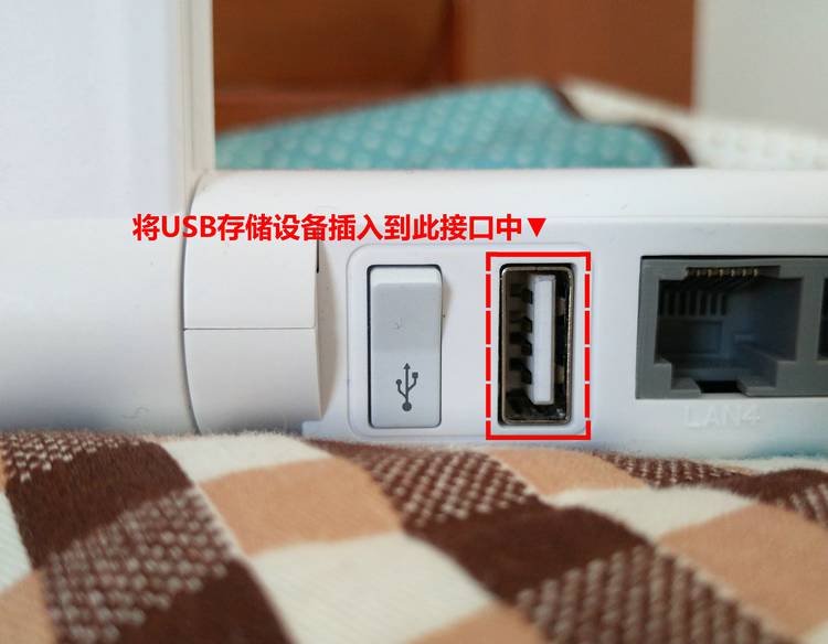 邓为蓝发造型